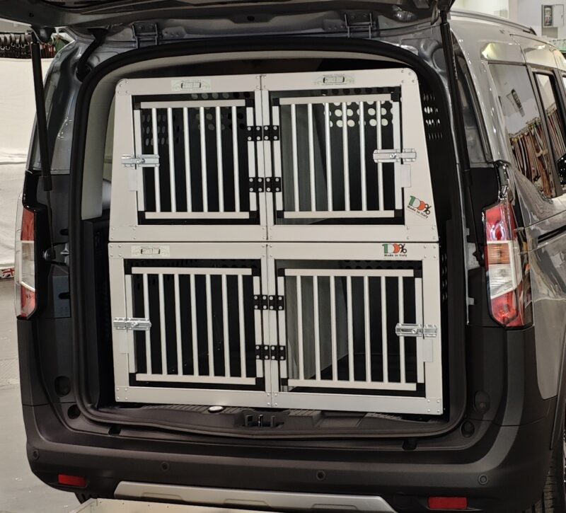 Courier 4 Posti
